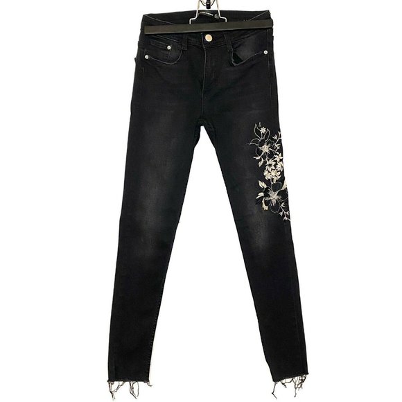 Zara Denim - Zara | Trafaluc Raw Hem Floral Embroidered Jeans
